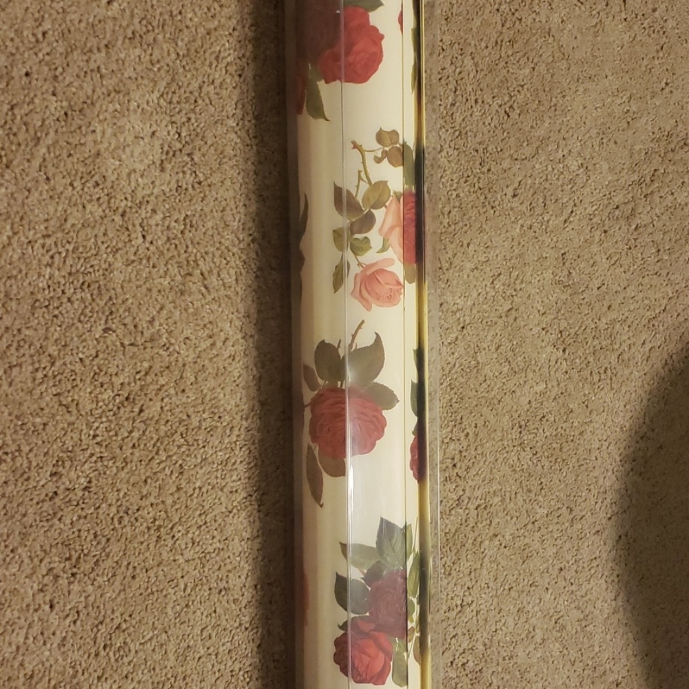 Rose scented drawer liner